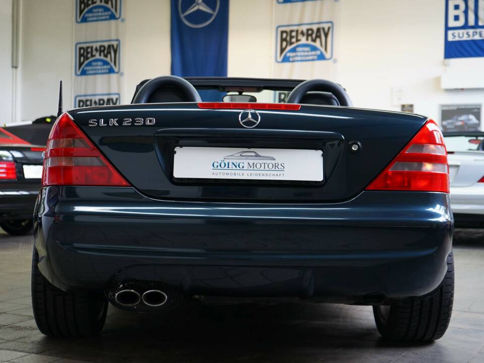 Bild 14/46 von Mercedes-Benz SLK 230 Kompressor (1997)