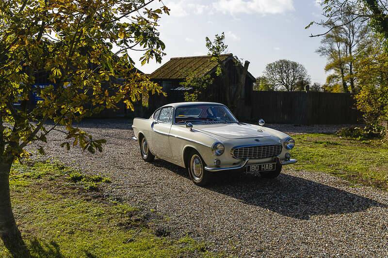 Image 37/50 of Volvo P 1800 (1962)