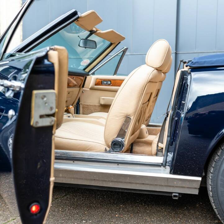 Bild 27/50 von Aston Martin V8 Volante (1979)
