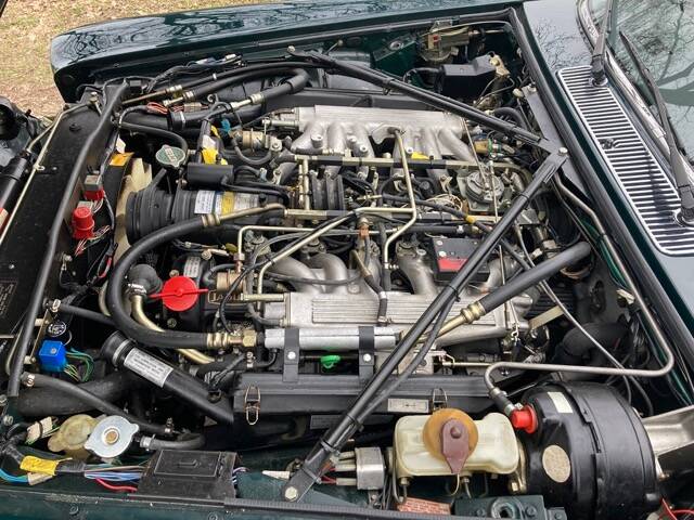 Bild 33/40 von Jaguar XJ 12 (1992)