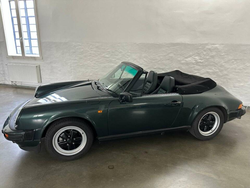 Image 3/20 de Porsche 911 SC 3.0 (1983)