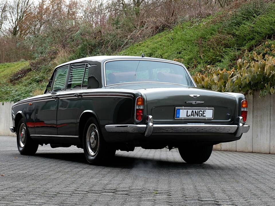 Image 47/48 of Bentley T 1 (1967)