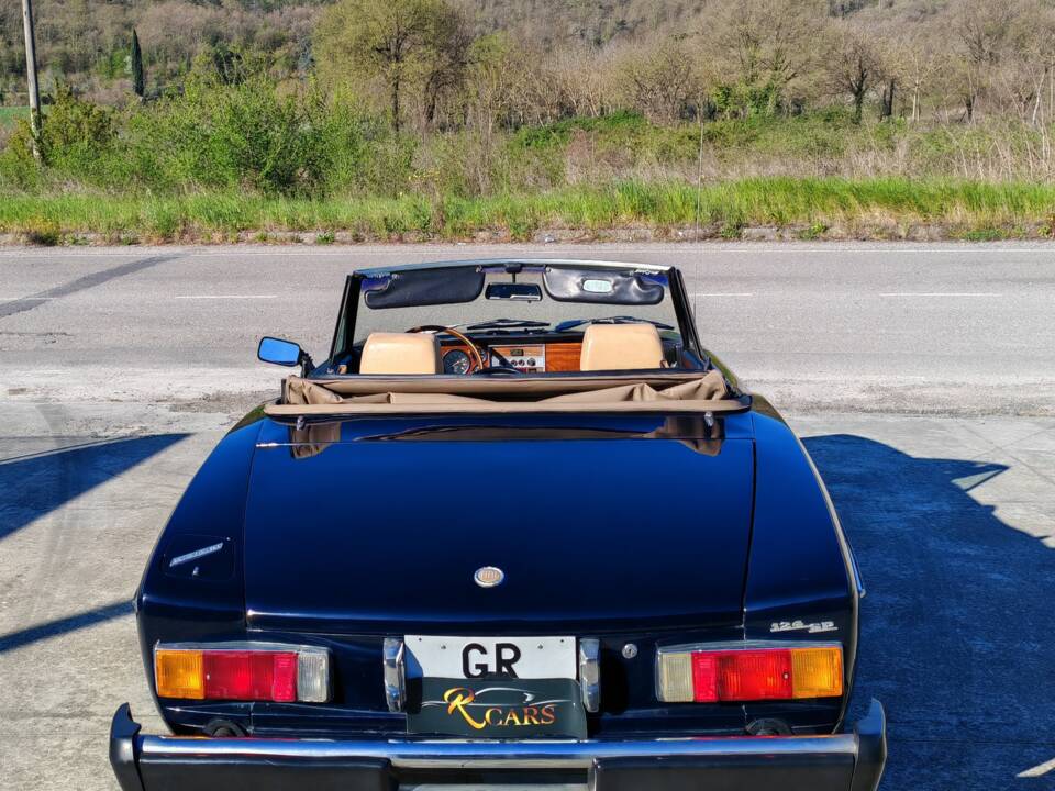 Image 6/42 of FIAT 124 Spider CS1 (1975)