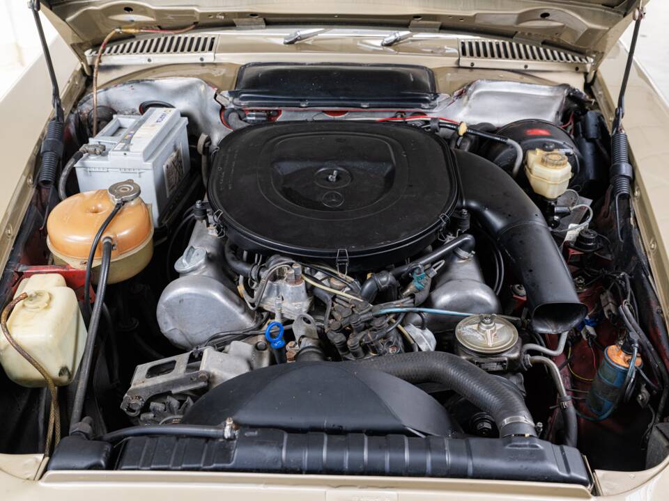 Bild 33/36 von Mercedes-Benz 350 SEL (1978)