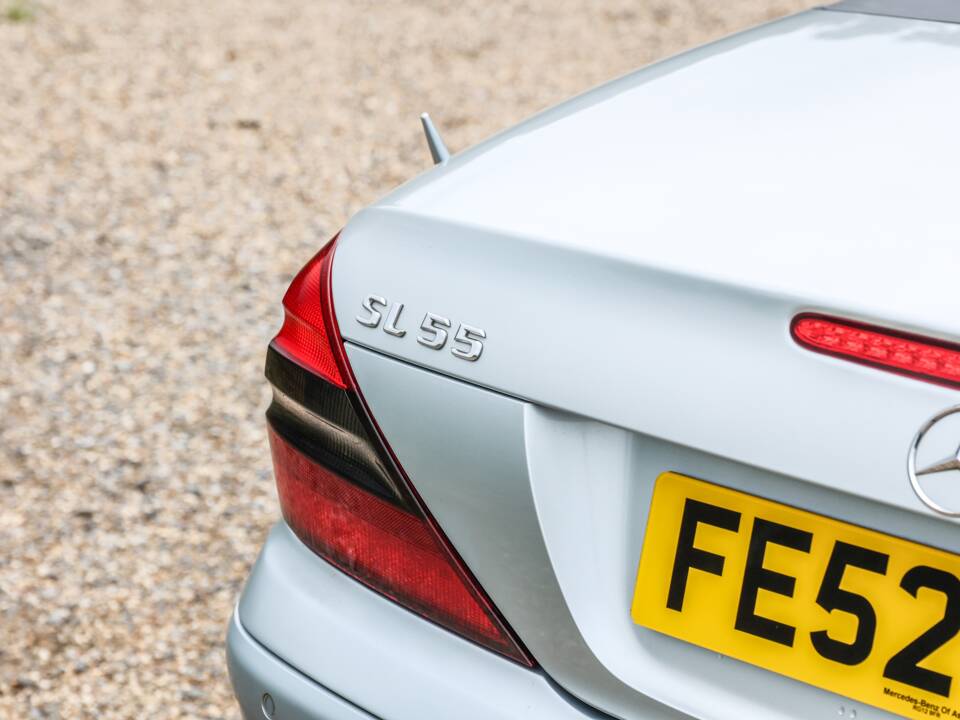 Afbeelding 8/40 van Mercedes-Benz SL 55 AMG (2003)