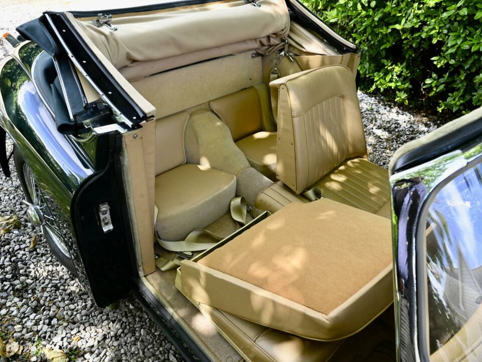 Immagine 35/50 di Jaguar XK 150 3.8 S DHC (1960)