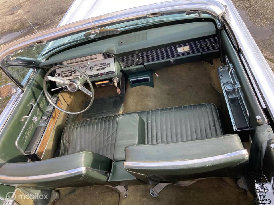 Bild 14/50 von Lincoln Continental Convertible (1966)