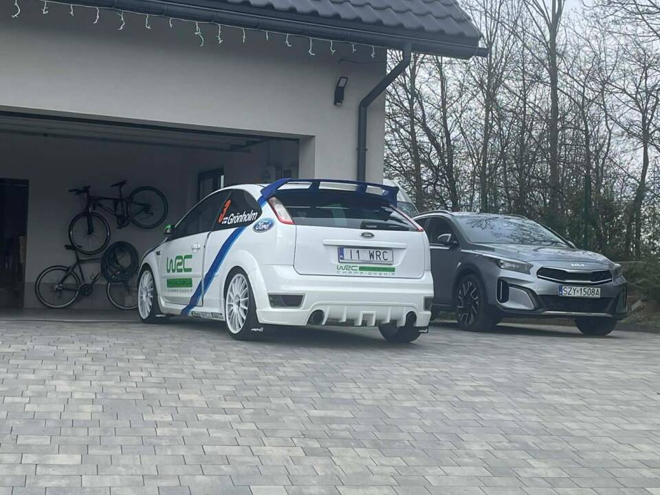 Immagine 8/17 di Ford Focus RS WRC (2007)