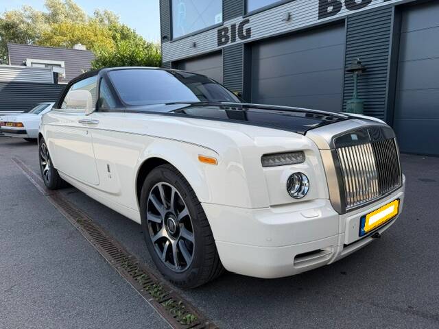 Imagen 2/33 de Rolls-Royce Phantom DHC (2009)