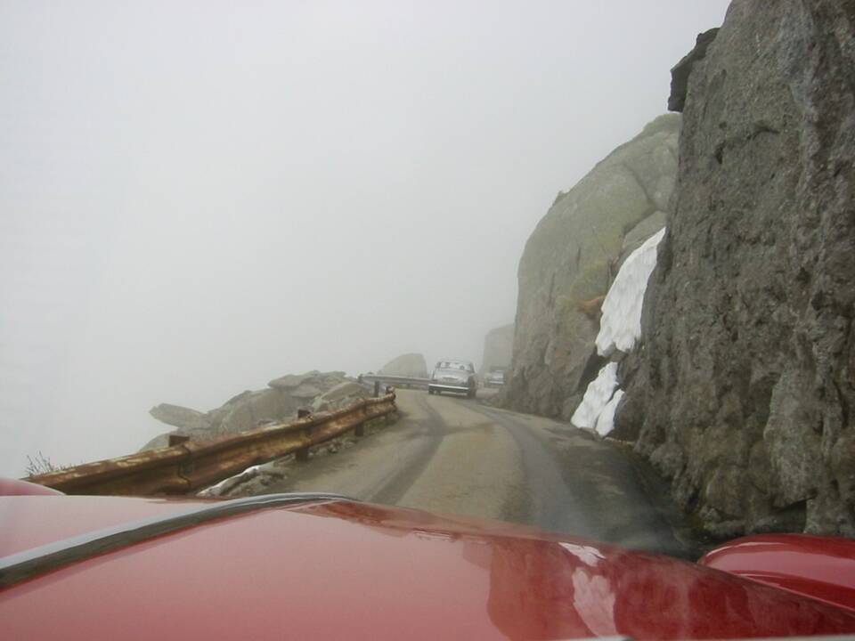 Immagine 27/58 di BMW 503 (1959)