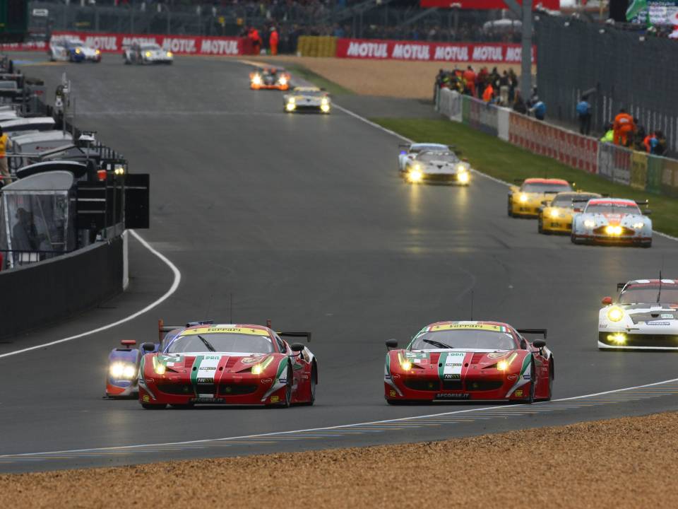 Bild 43/45 von Ferrari 458 Italia GT2 (2013)