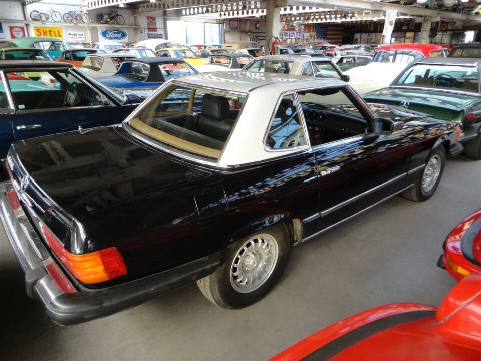 Imagen 24/32 de Mercedes-Benz 380 SL (1982)