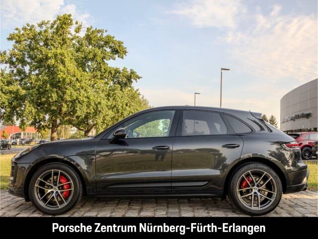 Bild 2/49 von Porsche Macan S (2022)