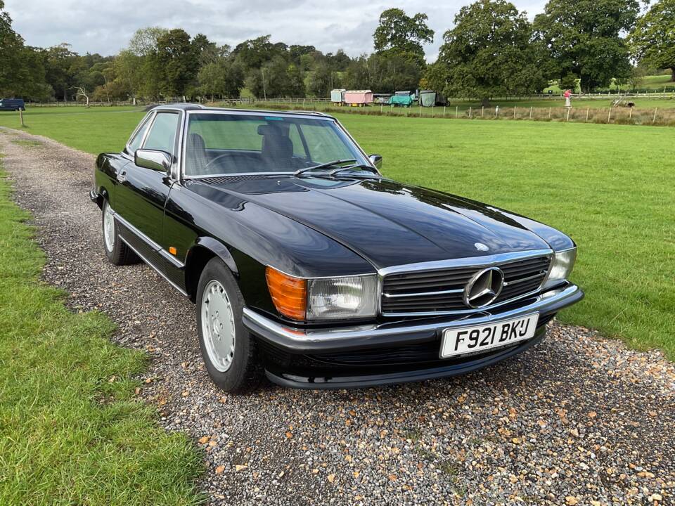 Image 27/44 of Mercedes-Benz 300 SL (1988)