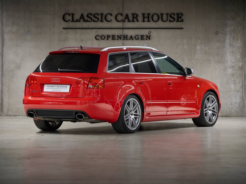 Image 10/95 of Audi RS4 Avant (2006)
