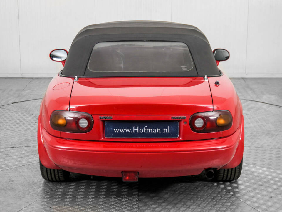 Afbeelding 49/50 van Mazda MX-5 1.8 (1995)