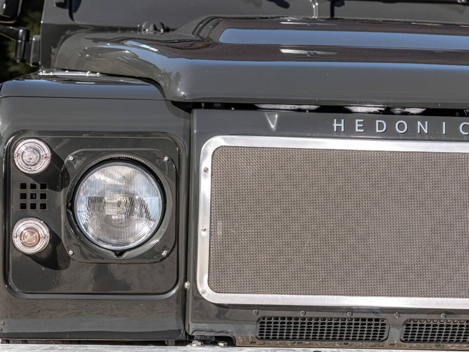 Image 4/13 of Land Rover Defender 110 (2009)