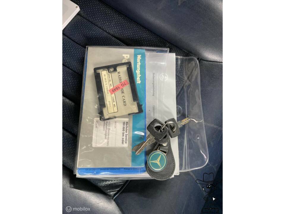 Bild 15/50 von Mercedes-Benz 300 E (1986)