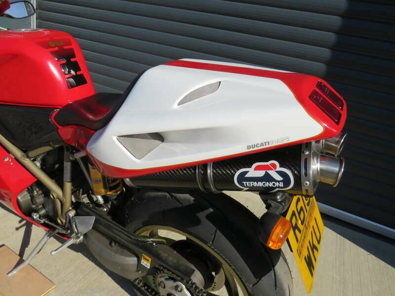 Image 43/44 of Ducati DUMMY (1998)