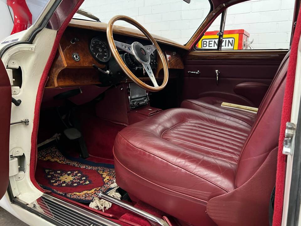 Afbeelding 7/20 van Jaguar Mk II 3.4 (1963)