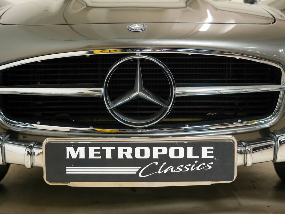 Immagine 32/48 di Mercedes-Benz 300 SL Roadster (1959)
