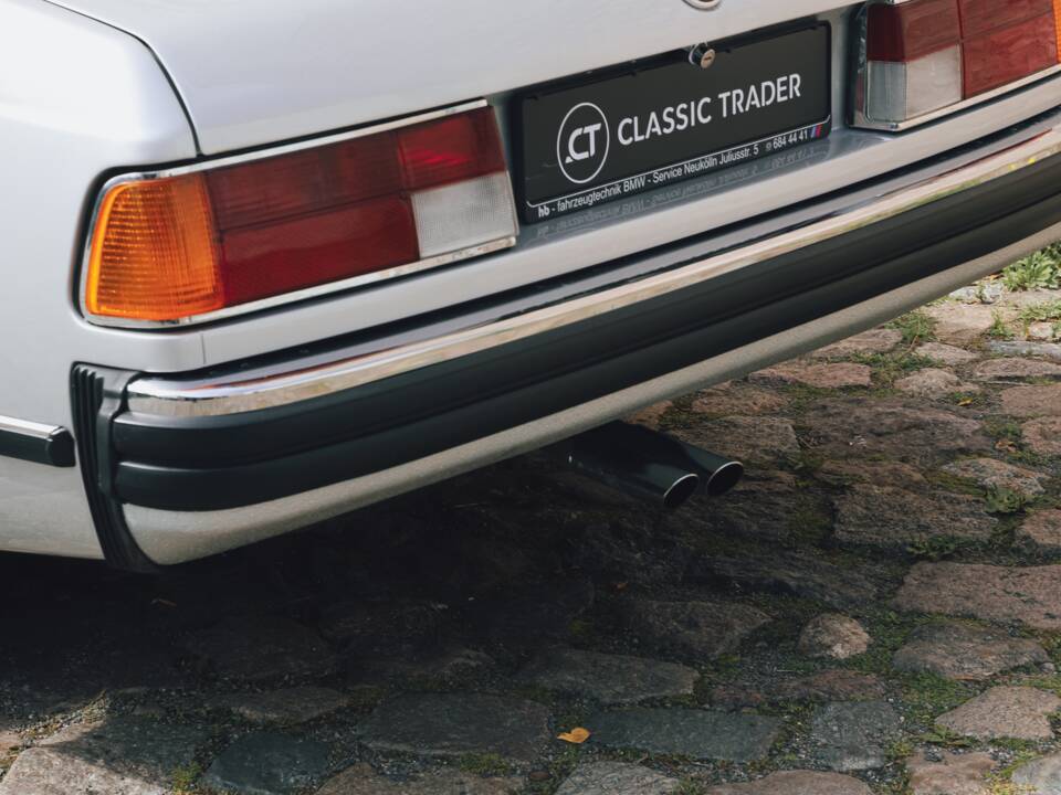 Bild 5/106 von BMW 633 CSi (1976)