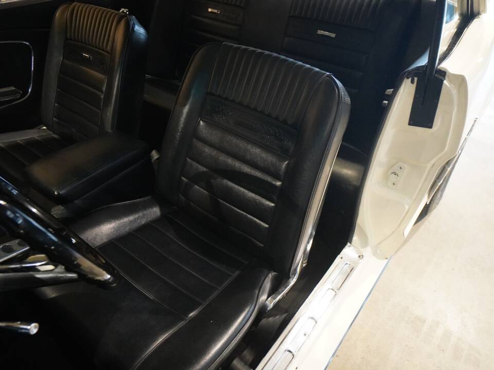 Afbeelding 9/24 van Ford Mustang 289 (1965)