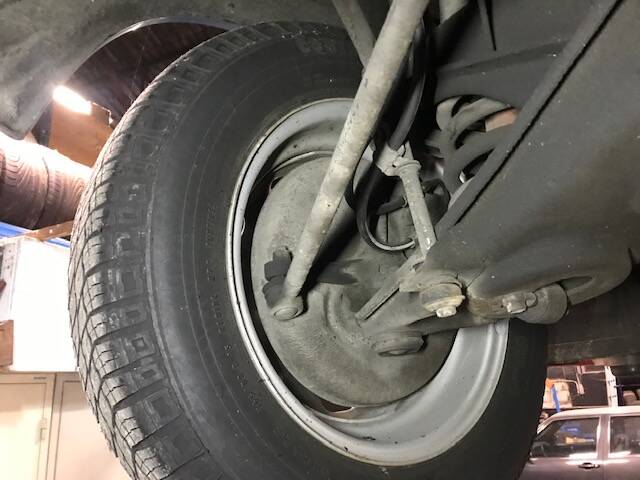 Image 61/91 of Volvo P 144 GL (1972)