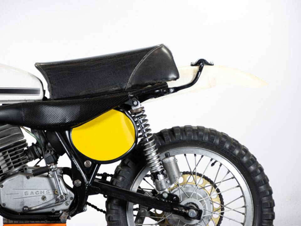 Afbeelding 11/33 van Gori GS 125 (1974)