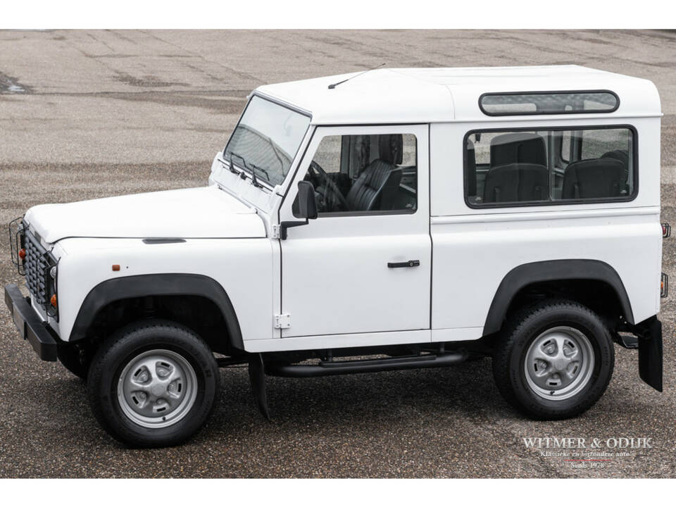 Image 1/30 de Land Rover Defender 90 (1997)