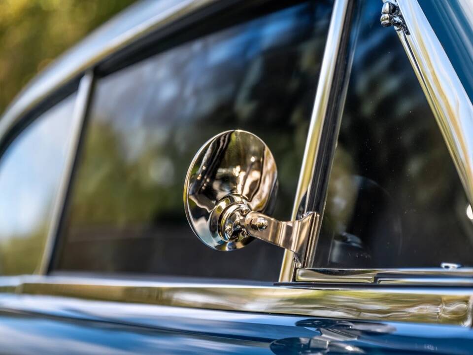 Image 18/64 of Aston Martin DB 2/4 Mk II (1957)