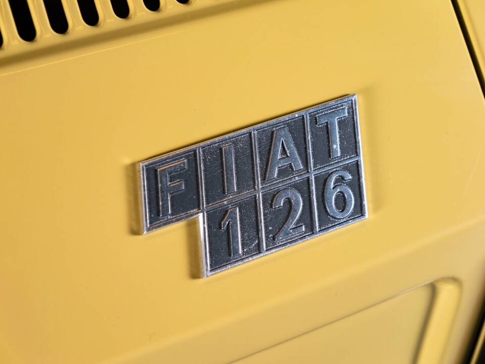 Image 12/34 of FIAT 126 (1974)