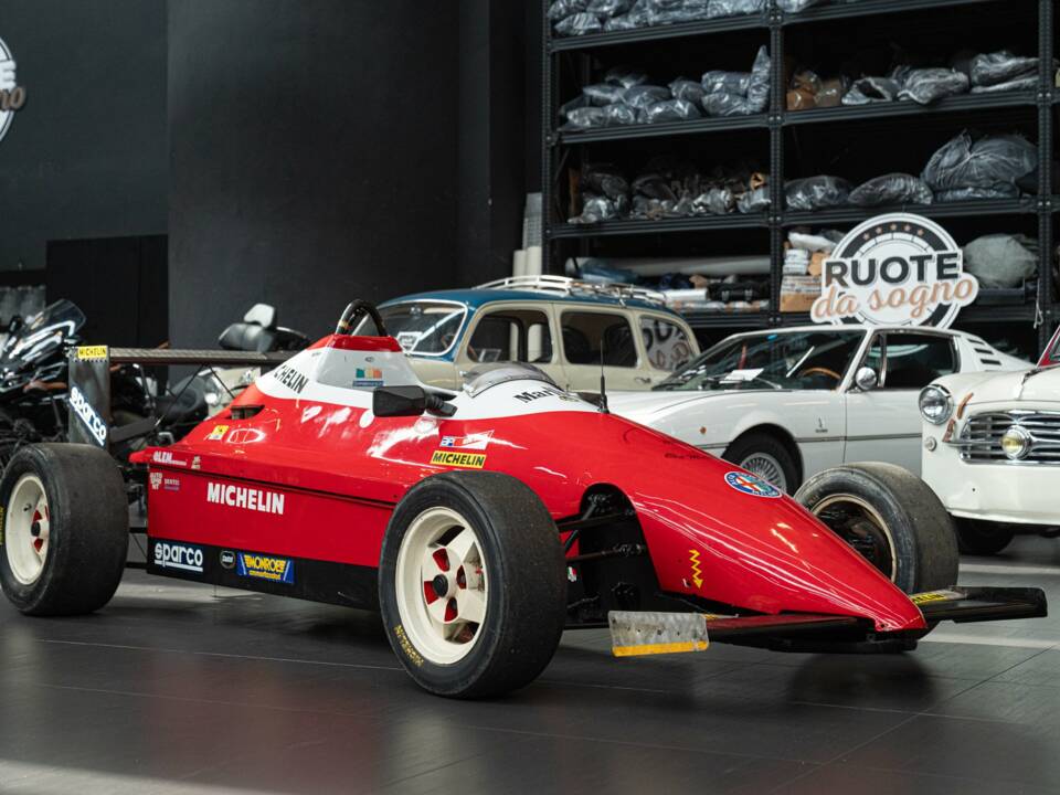 Image 2/50 of Alfa Romeo Formula Alfa Boxer (1987)