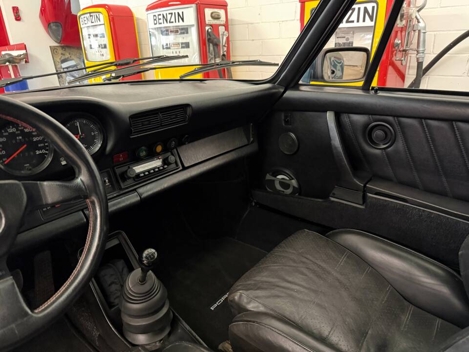 Bild 9/17 von Porsche 911 SC 3.0 (1979)