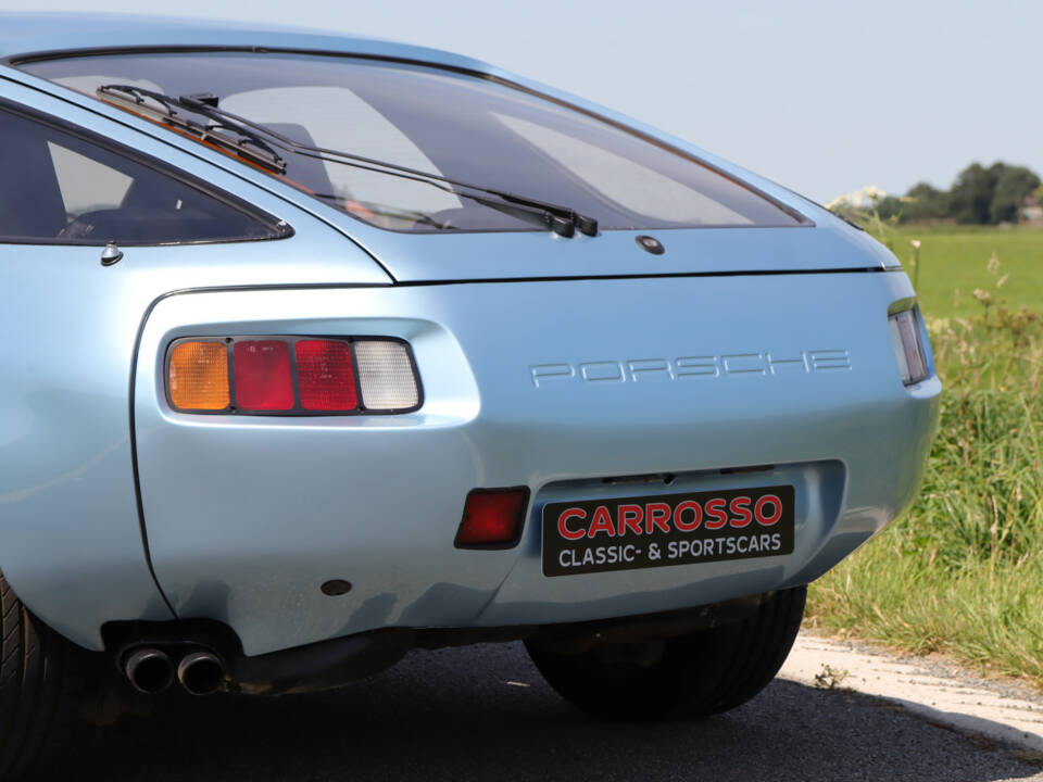 Image 15/42 de Porsche 928 (1979)