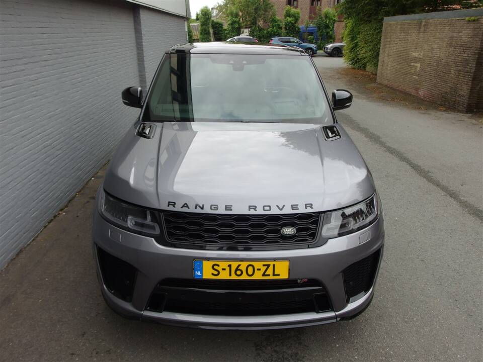 Bild 7/93 von Land Rover Range Rover Sport SVR (2021)