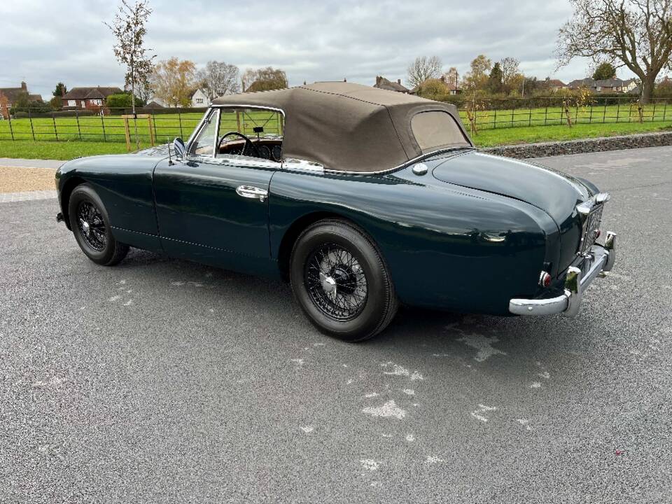 Afbeelding 42/50 van Aston Martin DB 2&#x2F;4 Mk I DHC (1954)
