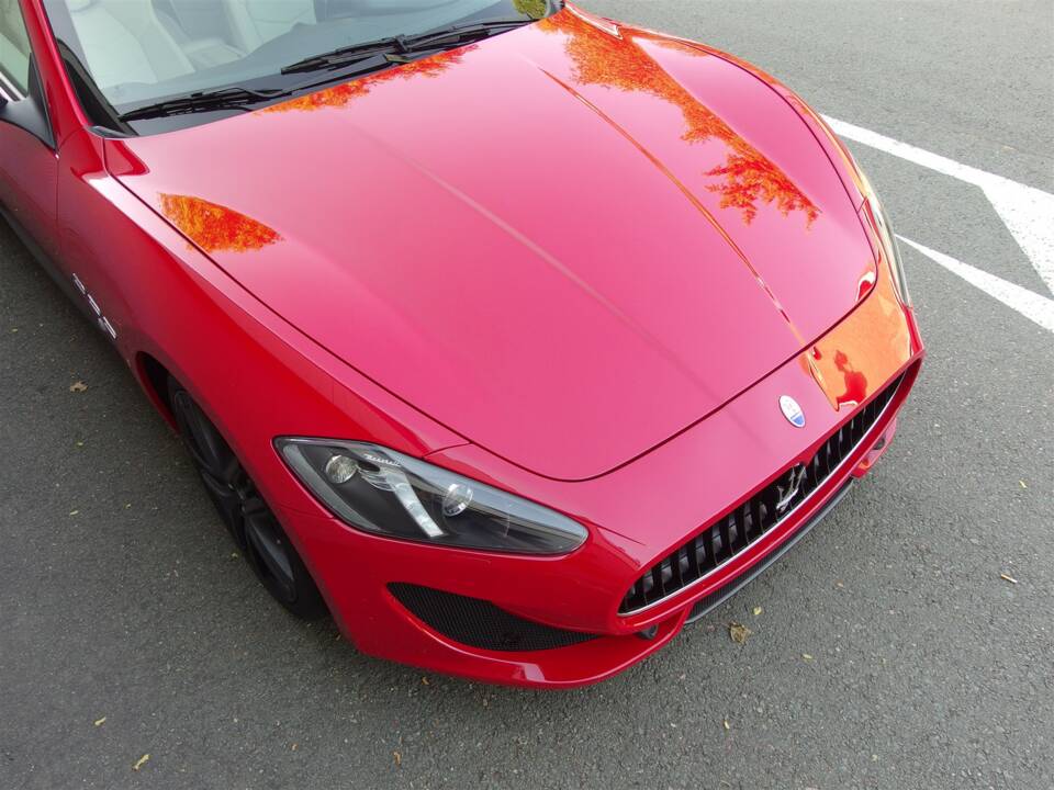 Image 10/99 of Maserati GranCabrio Sport (2015)