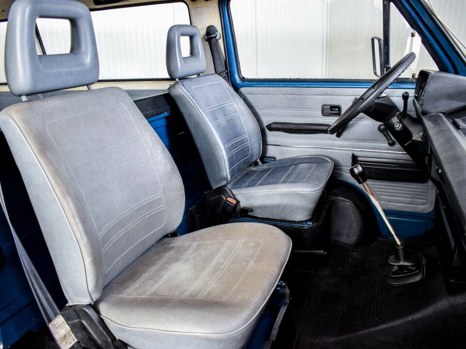 Bild 22/43 von Volkswagen T3 Transporter TD 1.6 (1987)