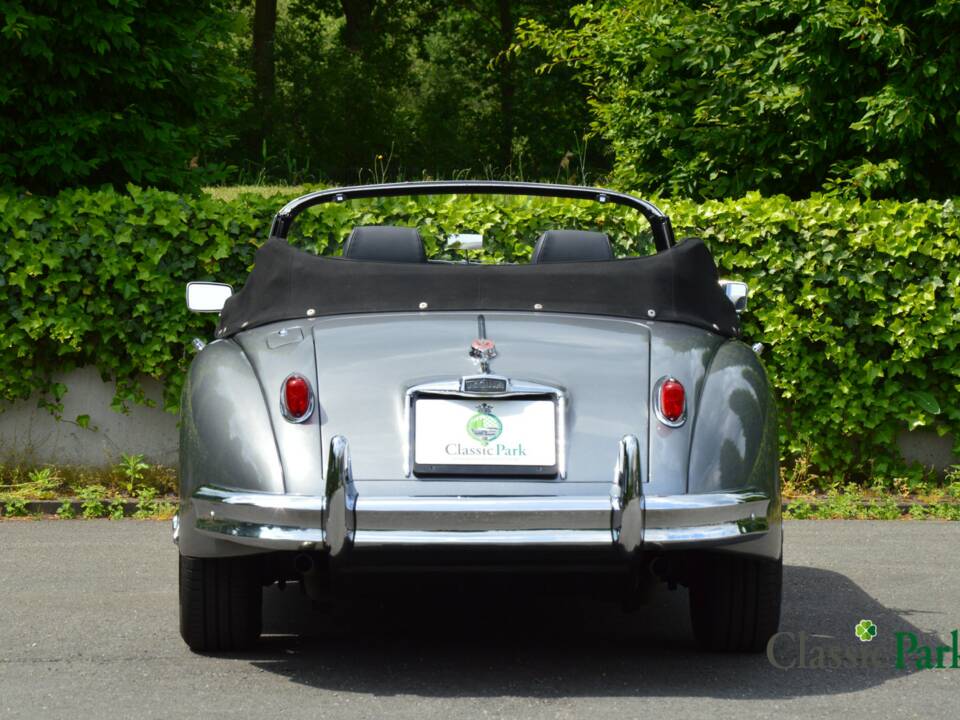 Image 16/50 of Jaguar XK 150 3.8 S DHC (1959)
