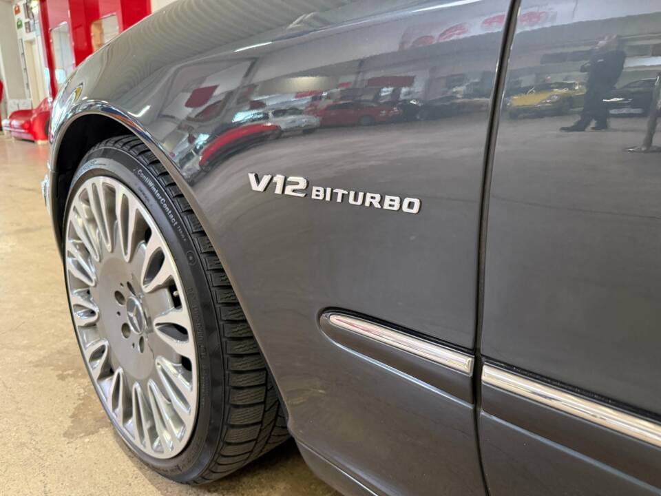 Immagine 18/18 di Mercedes-Benz S 600 L (2003)