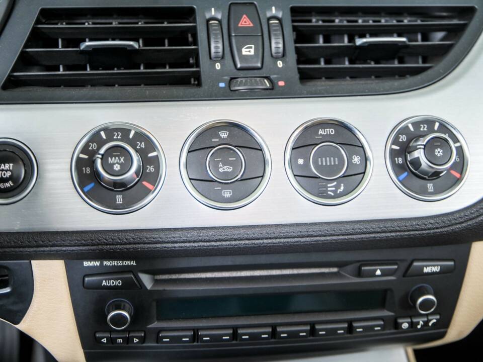 Bild 24/50 von BMW Z4 sDrive23i (2010)