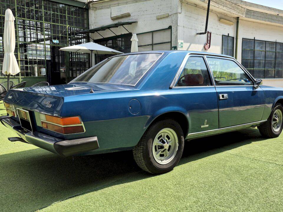 Afbeelding 13/62 van FIAT 130 Coupé (1972)