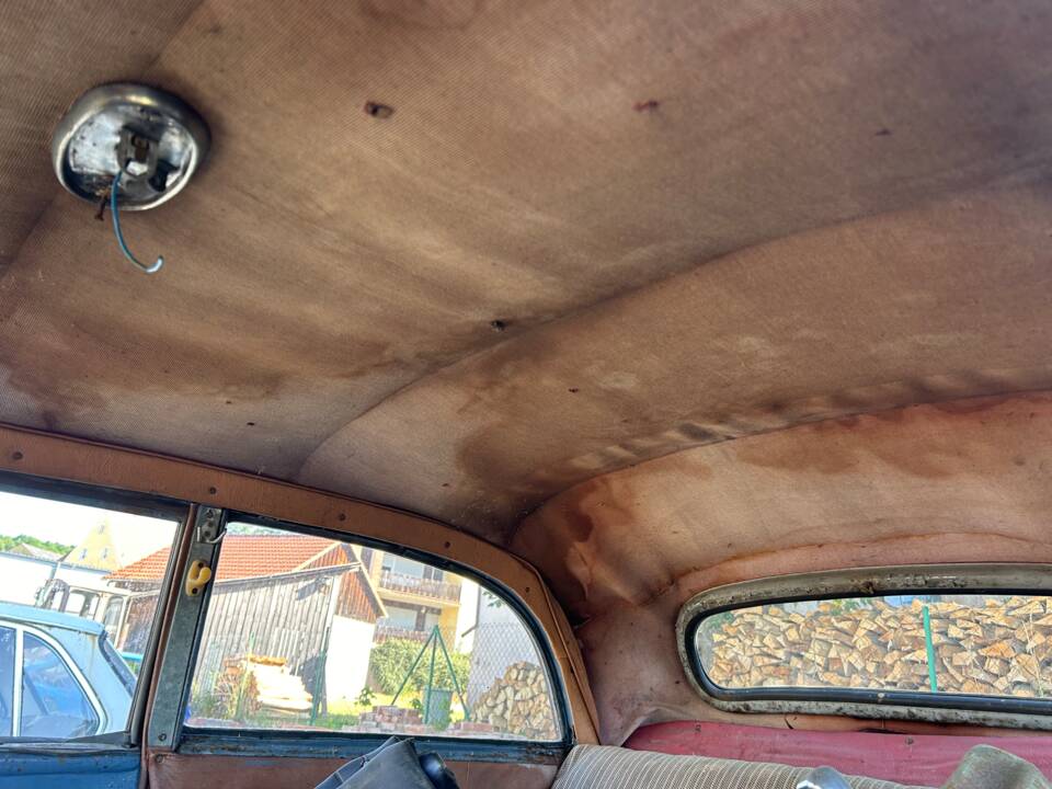 Image 20/50 of Opel Olympia 1,5 (1939)