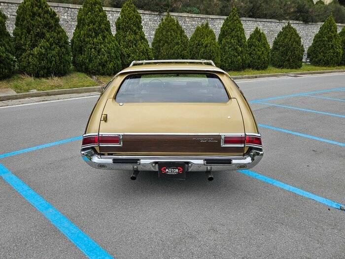 Image 7/7 de Plymouth Sport Fury Station Wagon (1970)