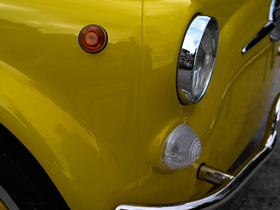 Image 42/45 of FIAT Ghia 500 Jolly (1971)