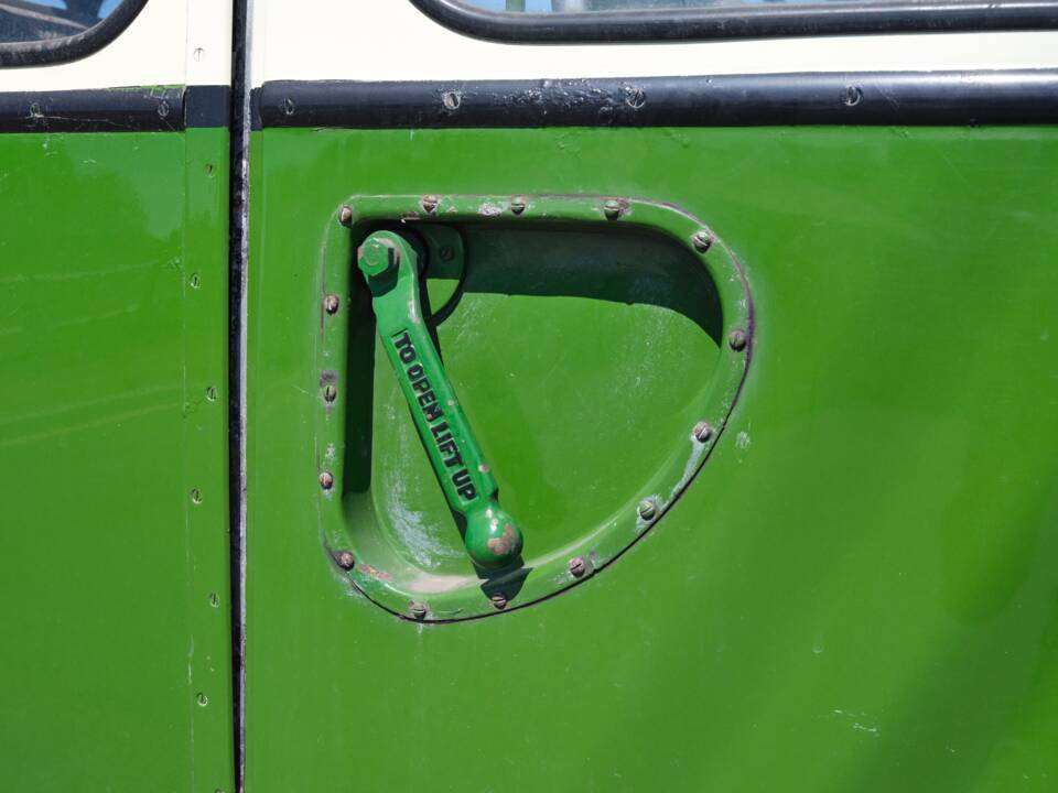 Bild 18/44 von AEC Regal III Single-Deck (1948)