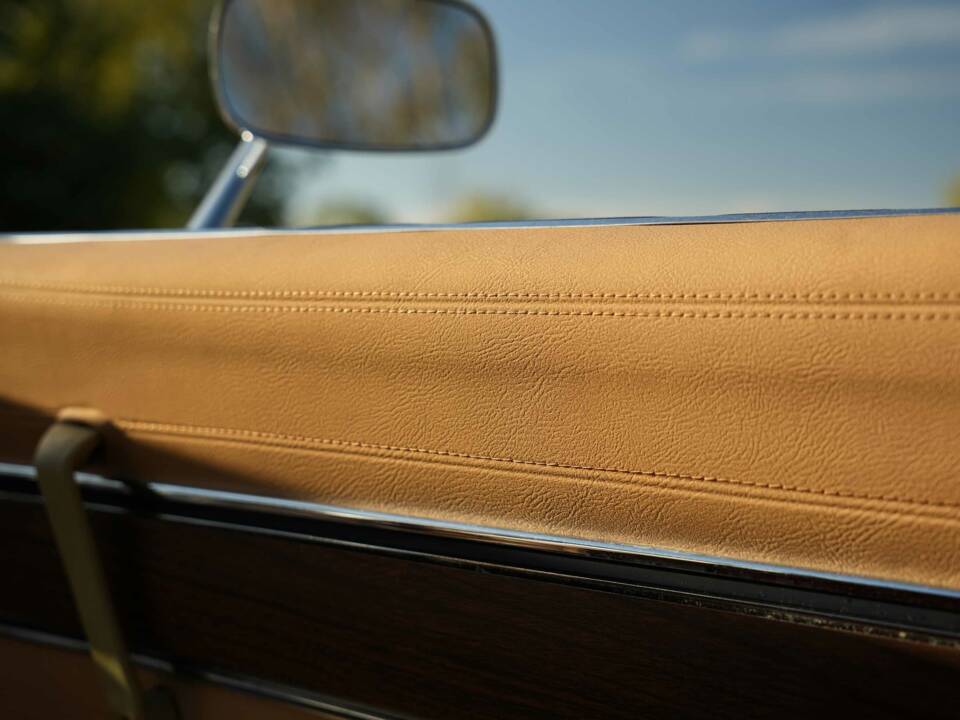 Bild 39/45 von Chevrolet Corvette Stingray (1973)