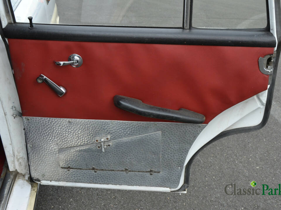 Bild 19/47 von Mercedes-Benz 190 Db (1963)