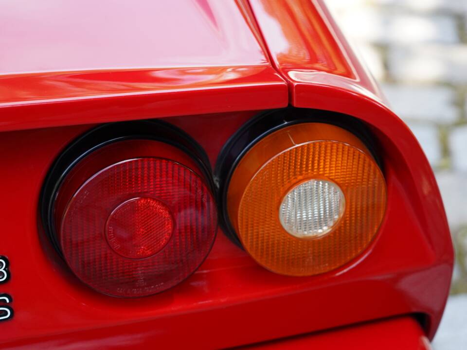 Bild 6/12 von Ferrari 328 GTS (1988)